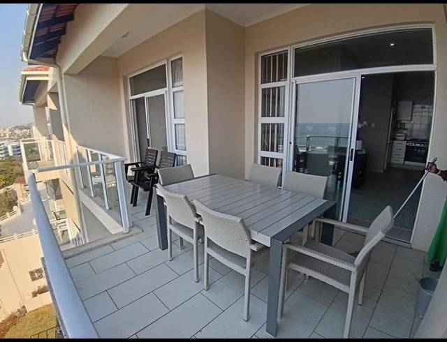 3 BEDROOM APARTMENT FOR SALE IN MANABA BEACH